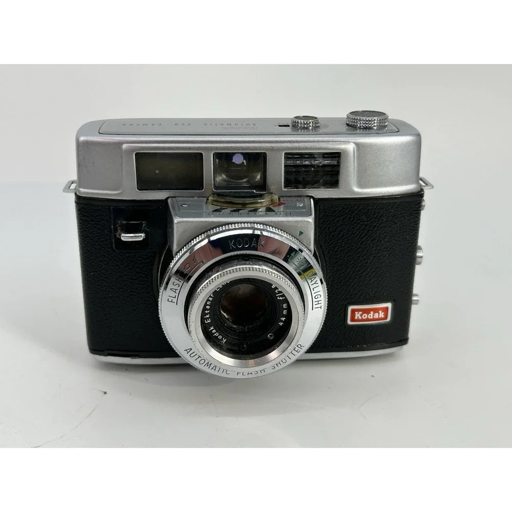 Vintage Kodak Automatic 35B Camera 35mm Film Point Shoot